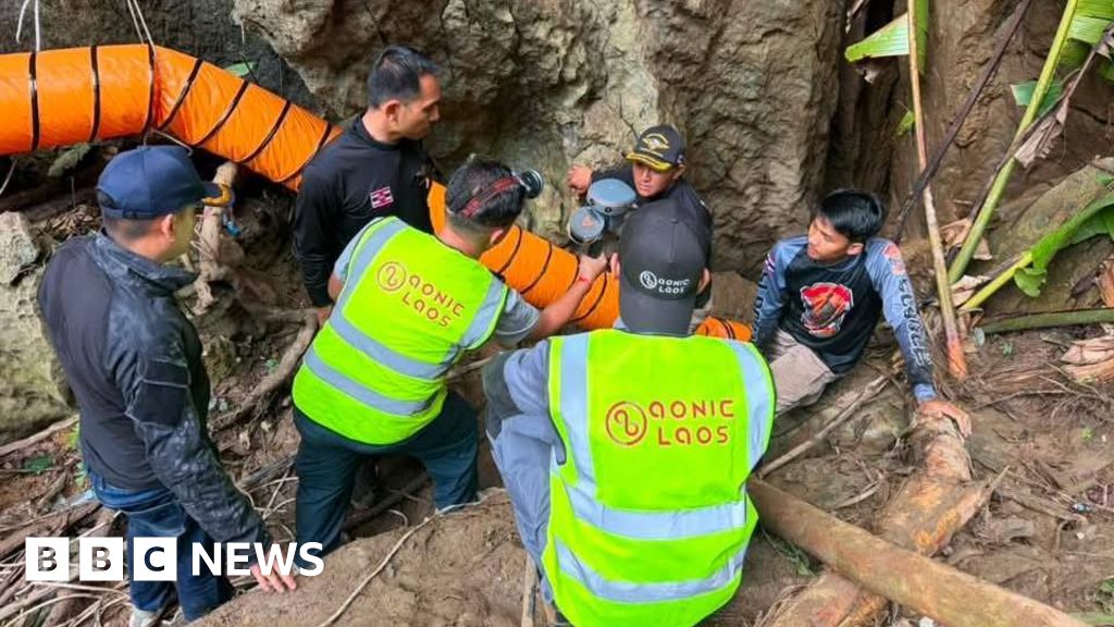 Thai Cave Divers Race to Free Trapped Laos Prospectors