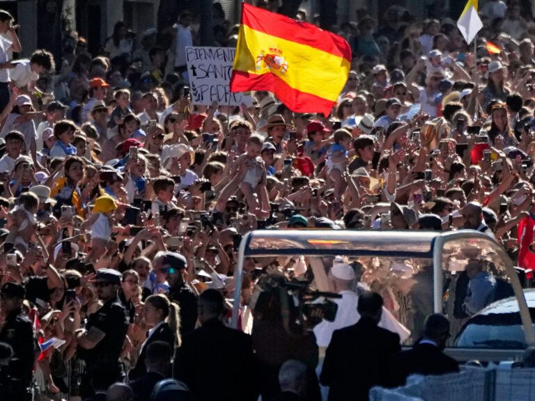 Pope Leo greeted by 1.2 million in Madrid