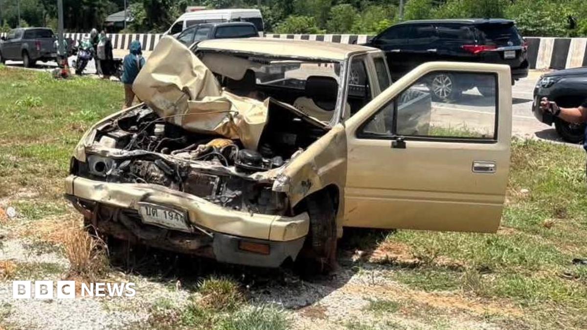 Eight Thai monks killed after 11-year-old driver crashes procession