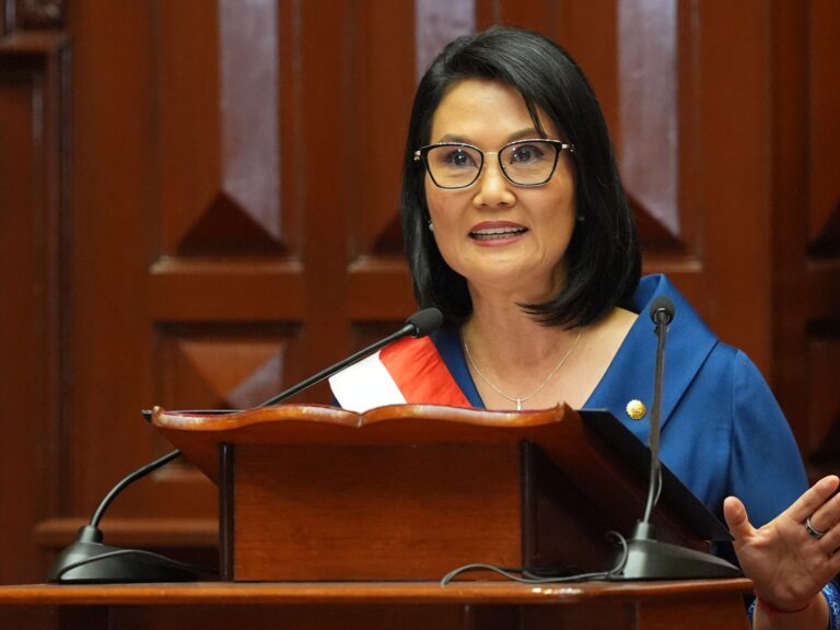 Keiko Fujimori sworn in as Peru's president