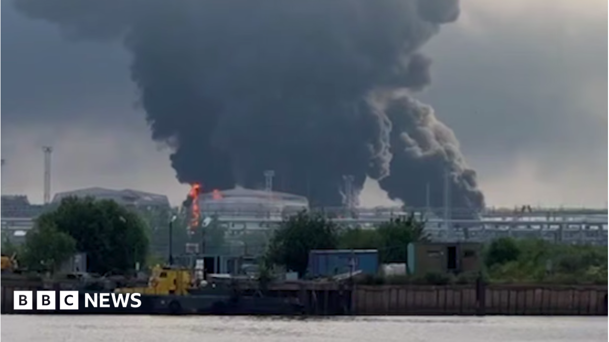 Ukraine Strikes Oil, Military Sites Near St. Petersburg