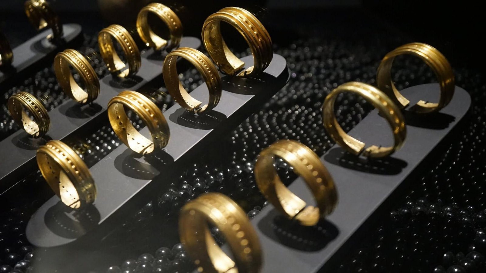 Bronze Age Treasure Stolen in 4-Minute Spain Heist