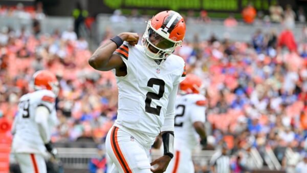 Browns QB Battle: Sanders Impresses, Watson Struggles