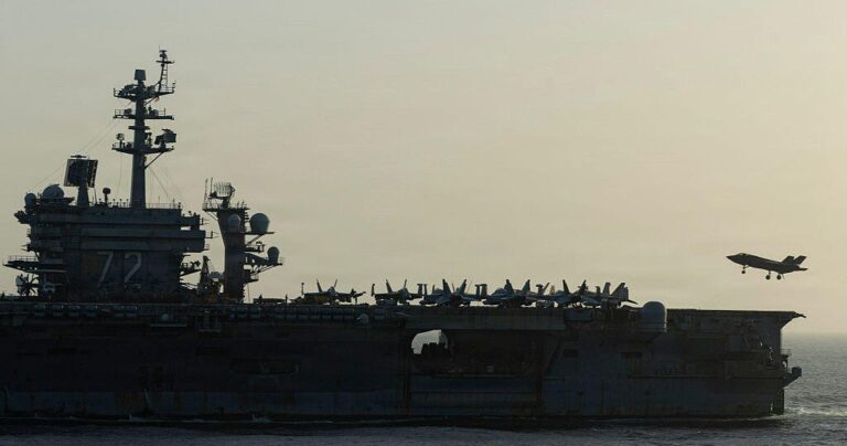 Centcom chief visits USS Abraham Lincoln amid morale concerns