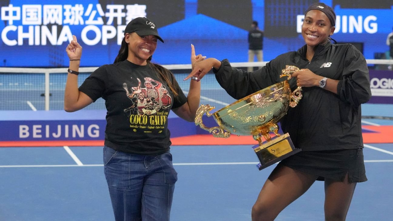 Coco Gauff backs mom's blunt US Open ticket warning