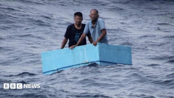 Fishermen Survive 5 Days Adrift in Cooler