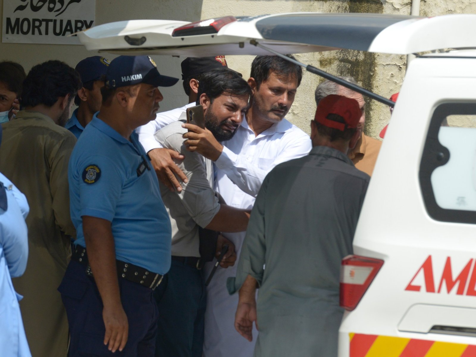 Hospital Fire Kills 14 Newborns in Pakistan