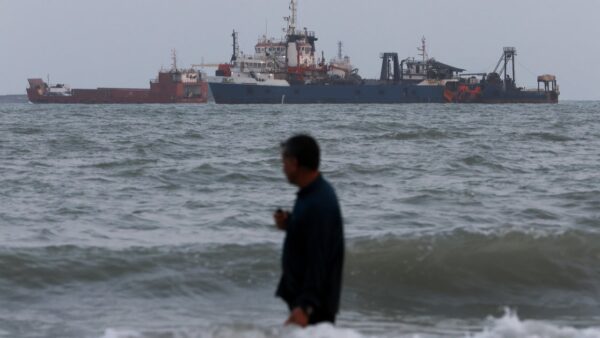 Iran Rejects Trump's Claim on Strait of Hormuz