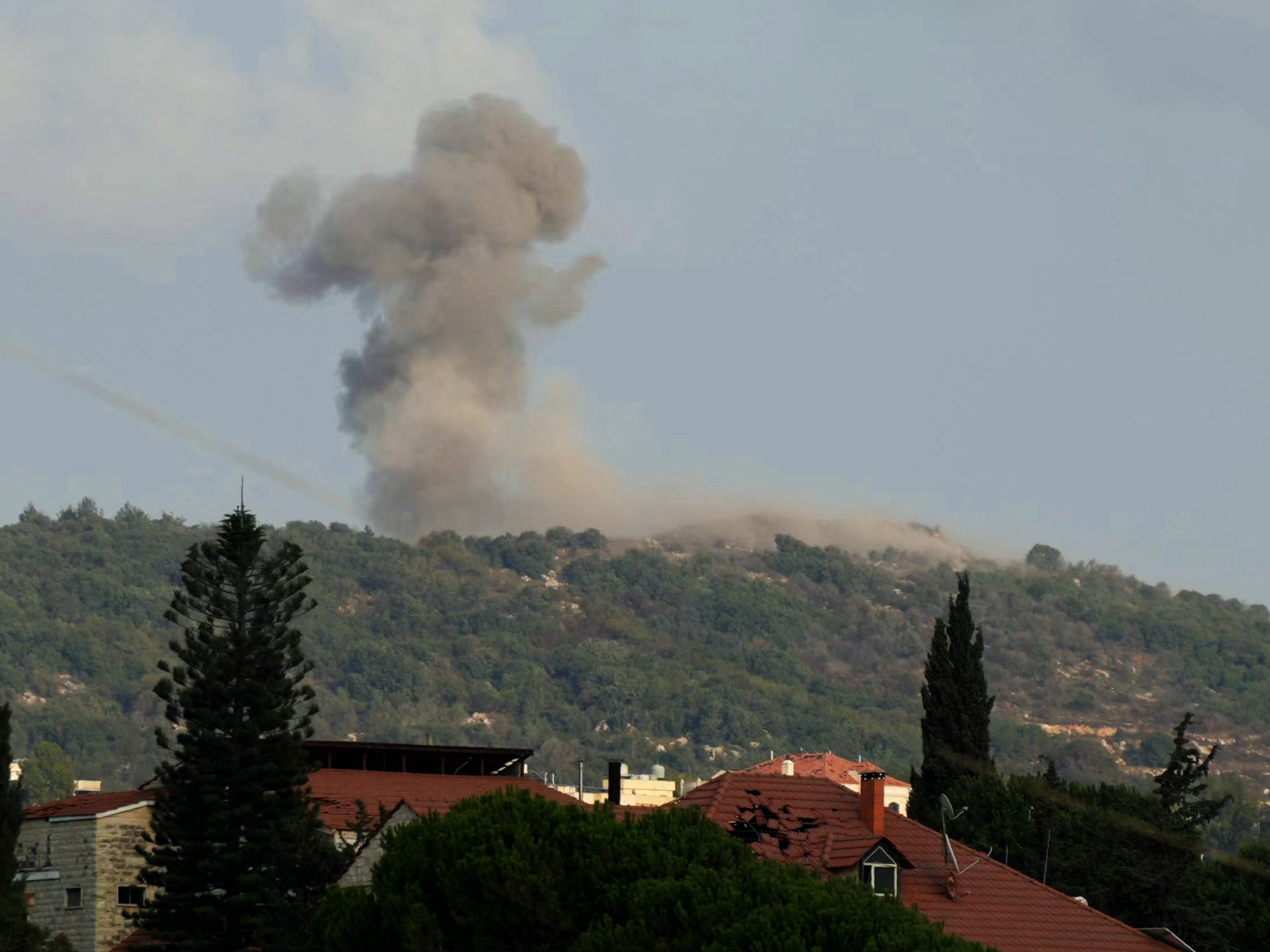Israel Strikes Lebanon: 9 Killed, Ceasefire in Question