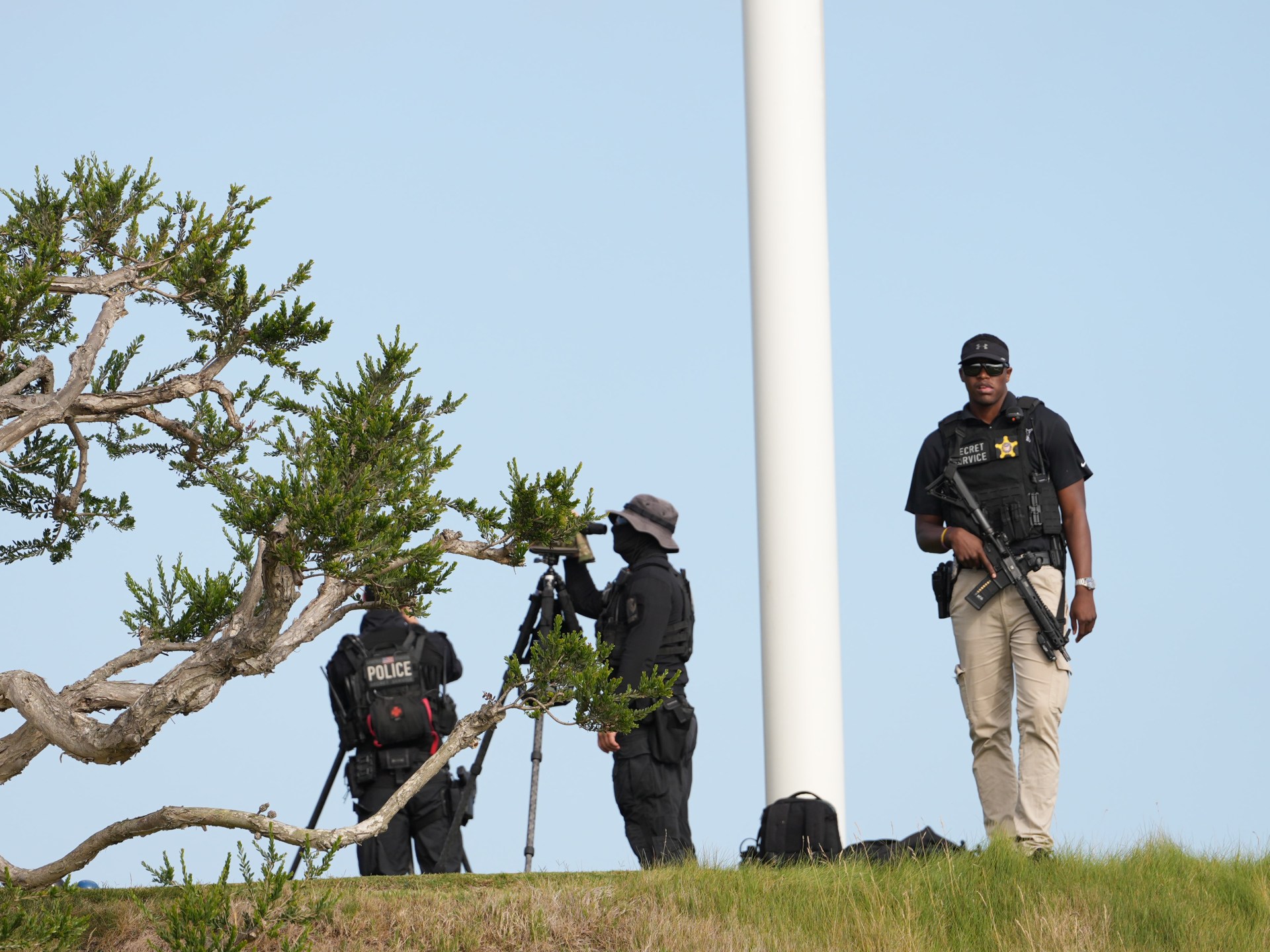 Loaded pistol, rifle found on man arrested at Trump’s LA golf course