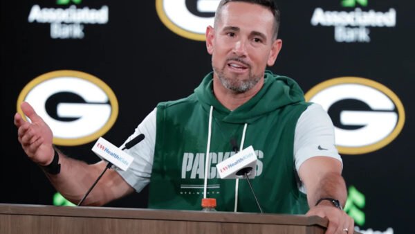 Packers Stand By Jacobs Amid Charges
