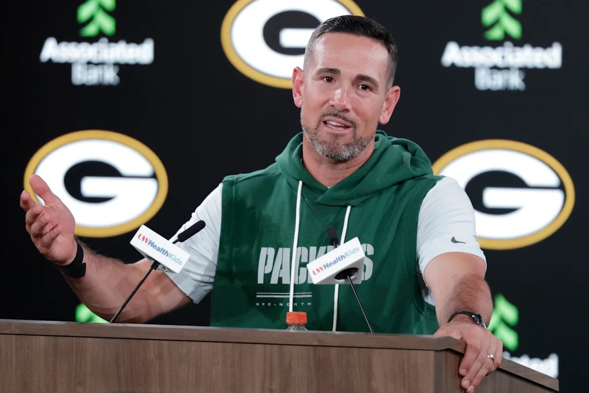 Packers Stand By Jacobs Amid Charges