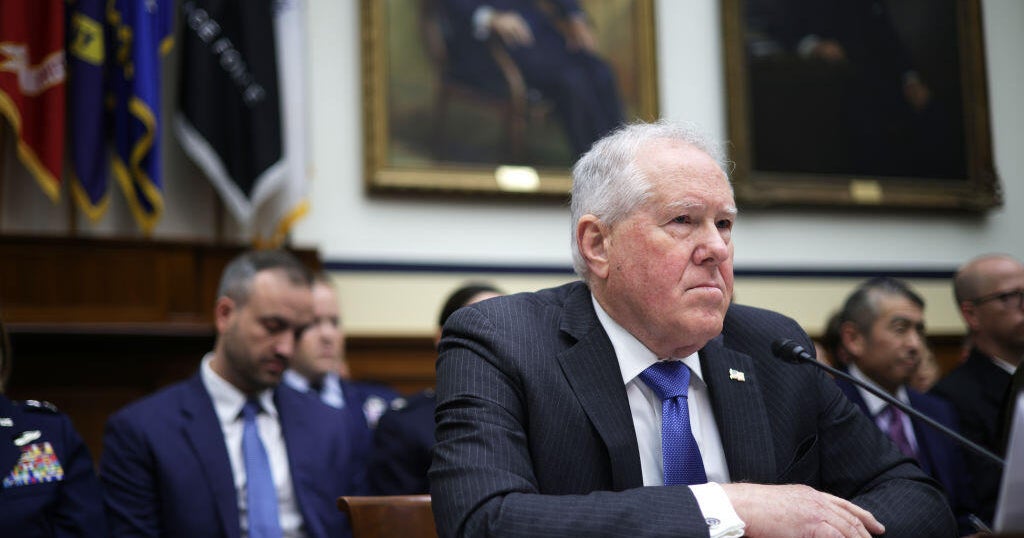 Pentagon Revokes Kendall's Security Clearance