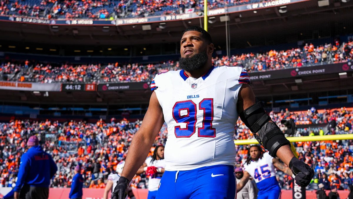 Police Close Investigation Into Death of Ed Oliver's Son