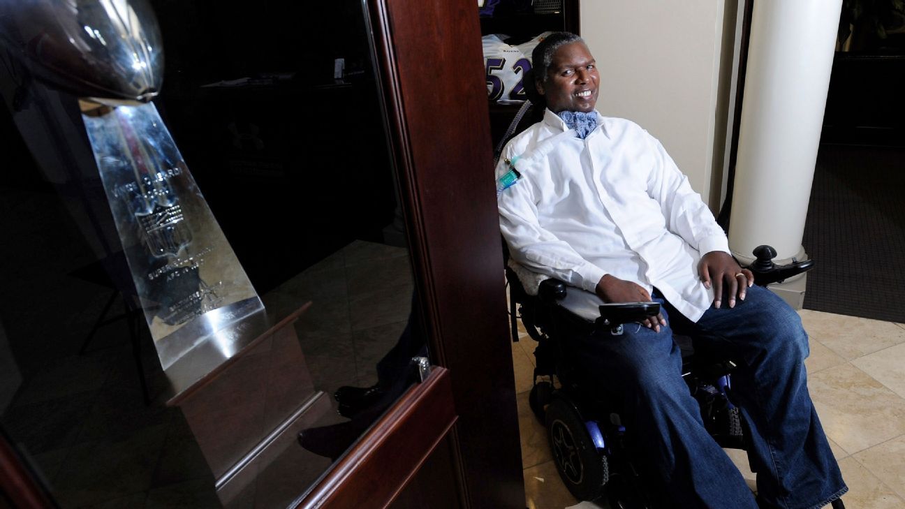 Ravens' Brigance dies after 19-year ALS fight
