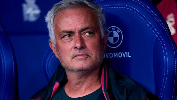 Real Madrid Dumps Public Unveilings for Mourinho