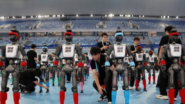 Robot outruns Usain Bolt's 100m record