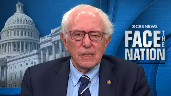 Sanders targets 'corrupt' super PACs in 2026 primaries