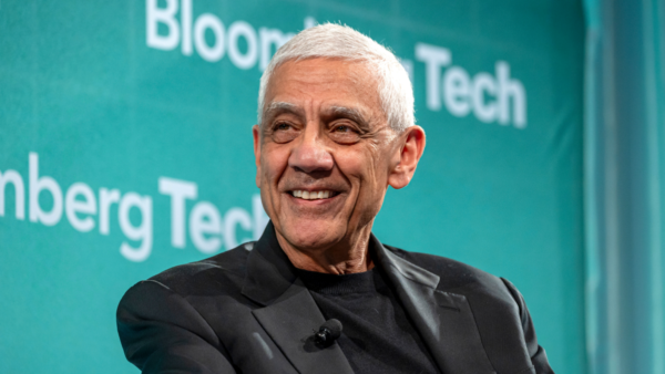 Seahawks Owner Defends Steelers Fandom
