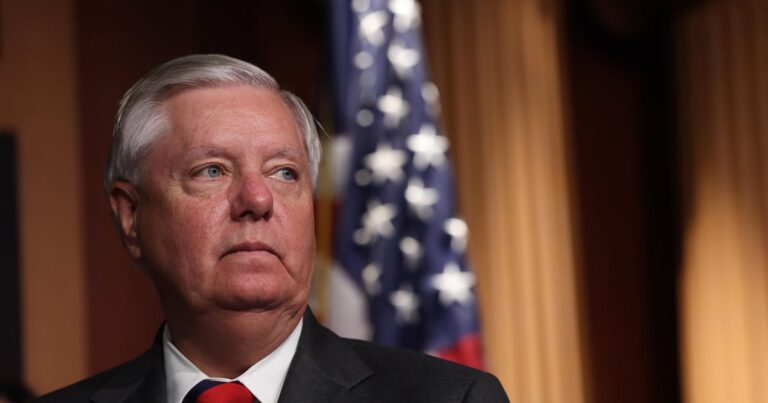 Senate Passes Russia Sanctions Bill