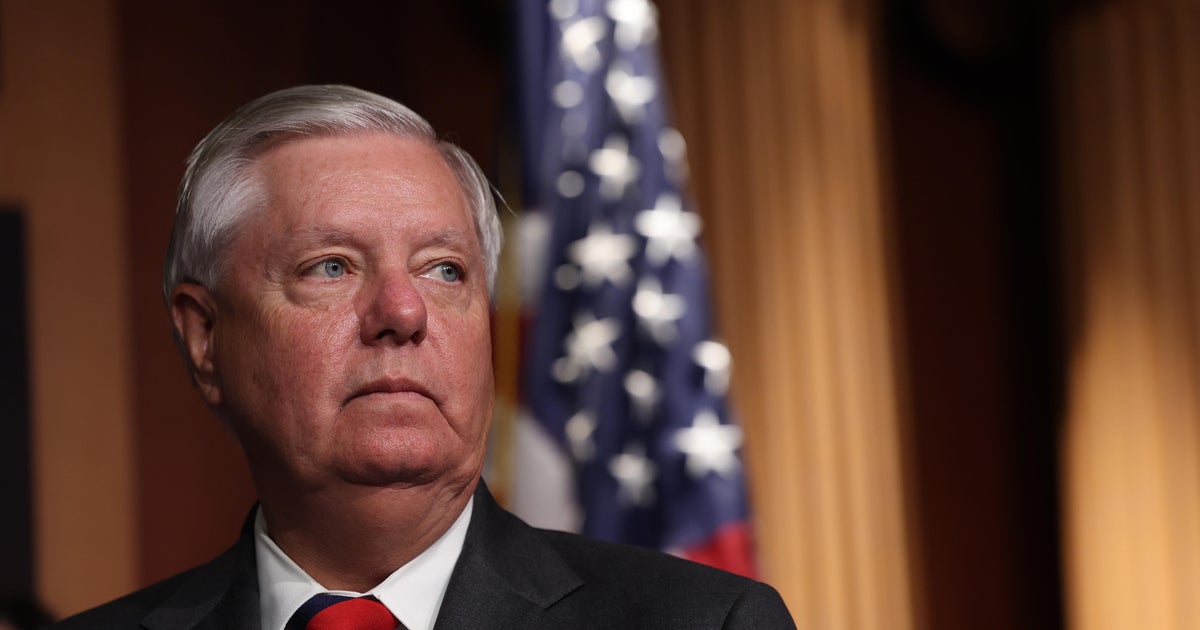 Senate Passes Russia Sanctions Bill