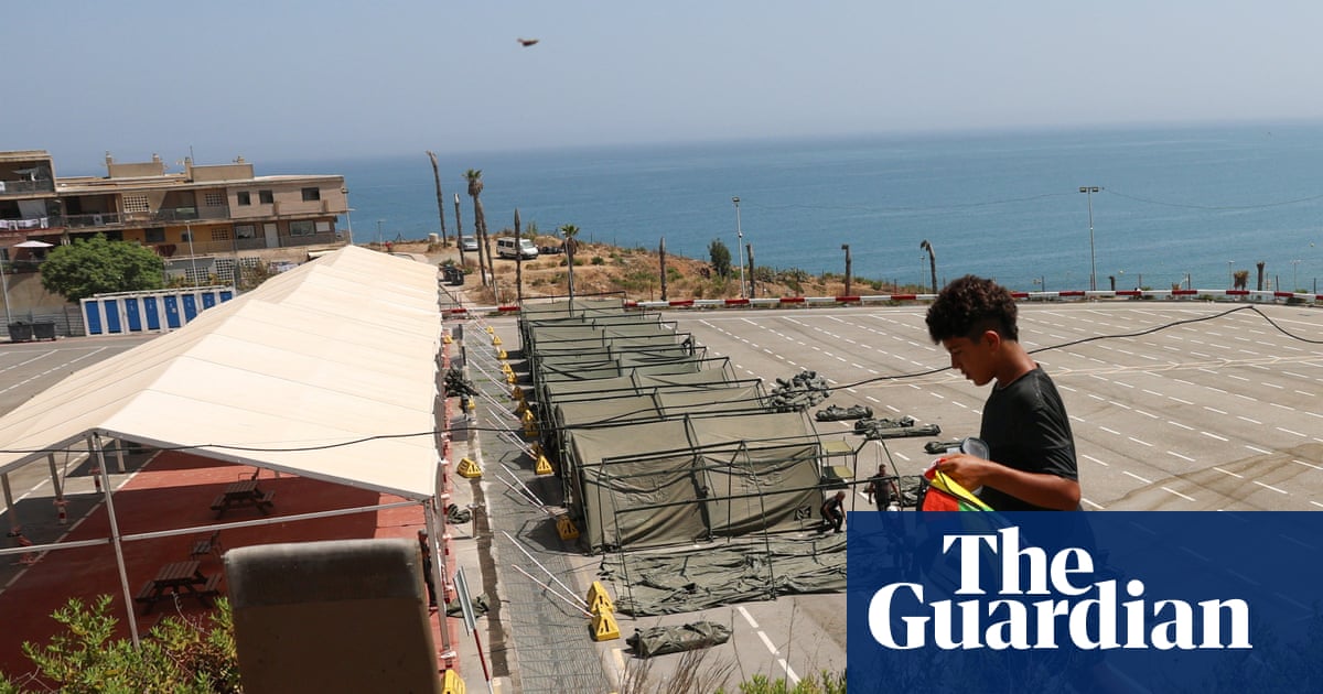 Spain U-turn: 500 Migrant Children Moving to Mainland