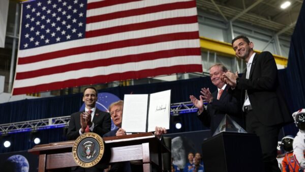 Trump Signs Order for New U.S. Space Academy