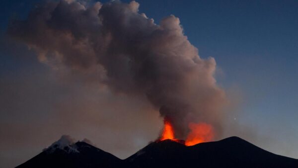US Hiker Dies After Lightning Strike on Mount Etna