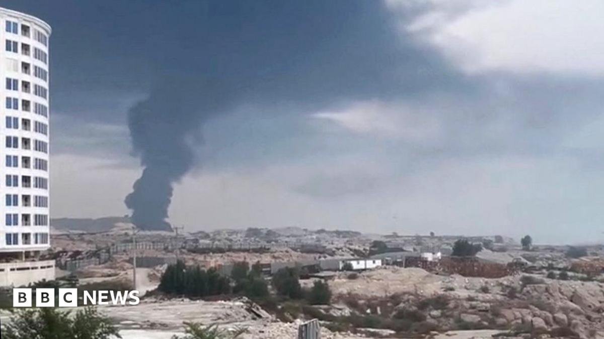 US launches heavy strikes on Iran