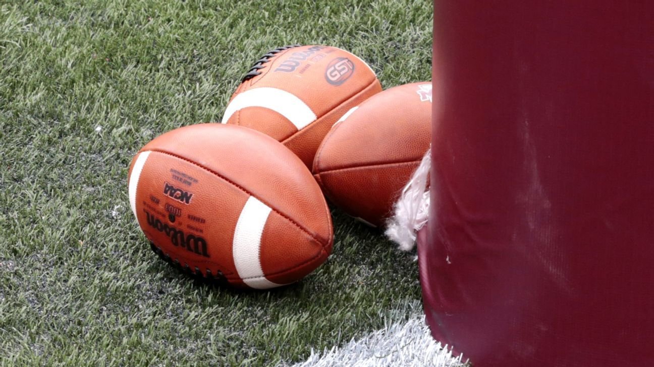 William Jewell RB dies during season opener