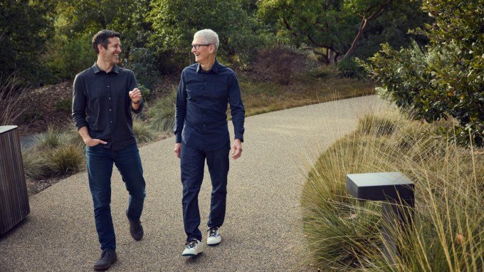 Apple's New CEO Teases 'Huge Launch' Next Week