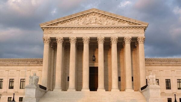 House Rejects GOP Bid to Lock Supreme Court at 9 Justices