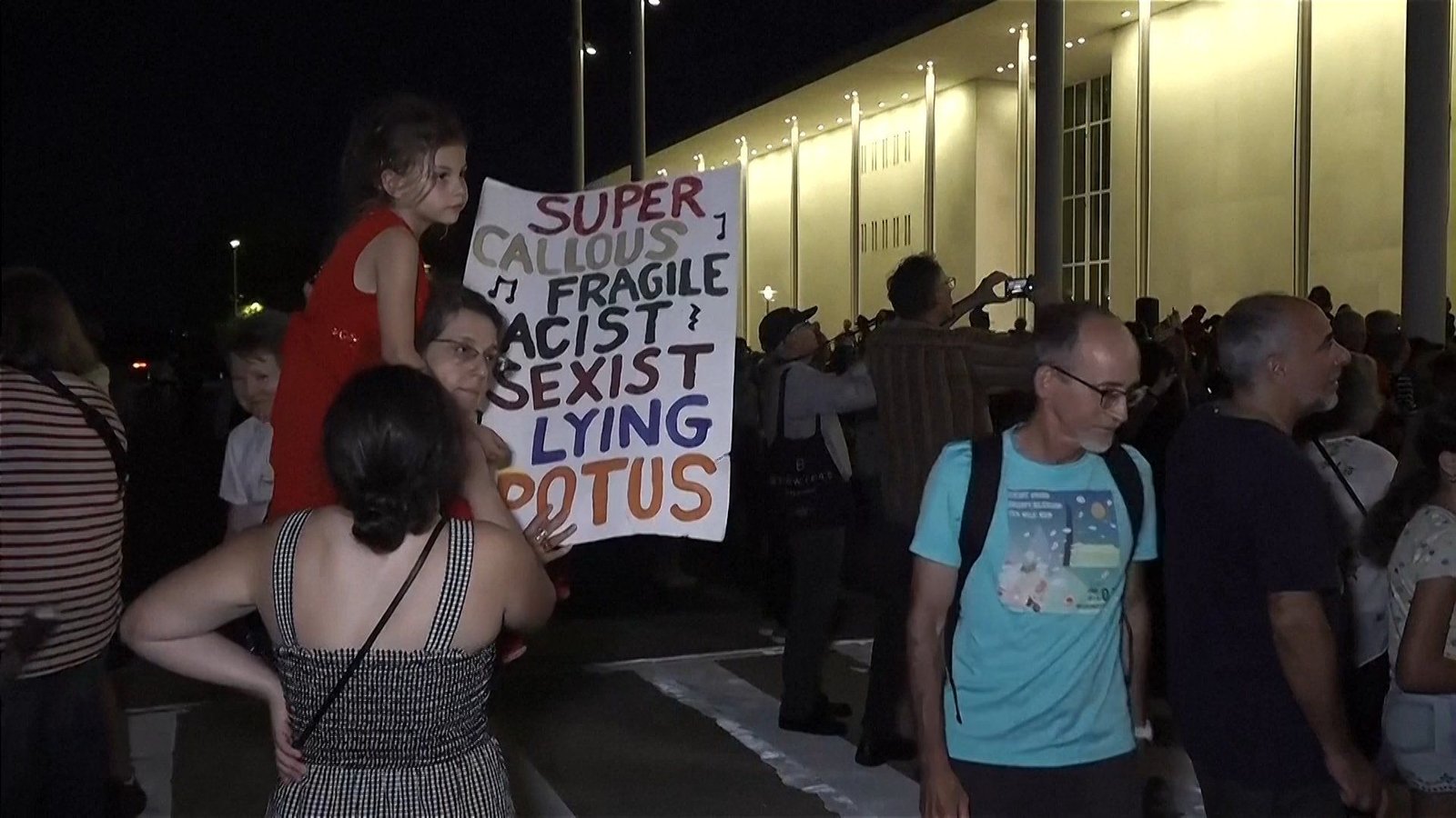Kennedy Center standoff: Trump's demolition threat sparks protest