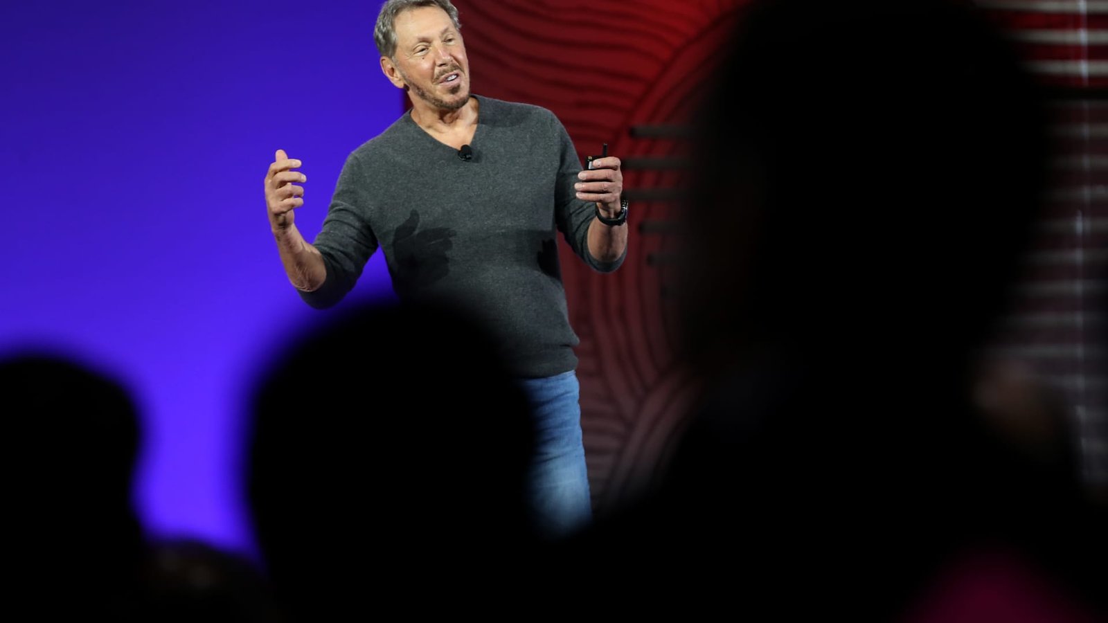 Oracle Founder Files to Sell $7.5B in Stock