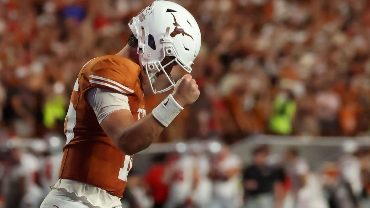 Texas jumps to No. 1 after historic fourth-quarter rally