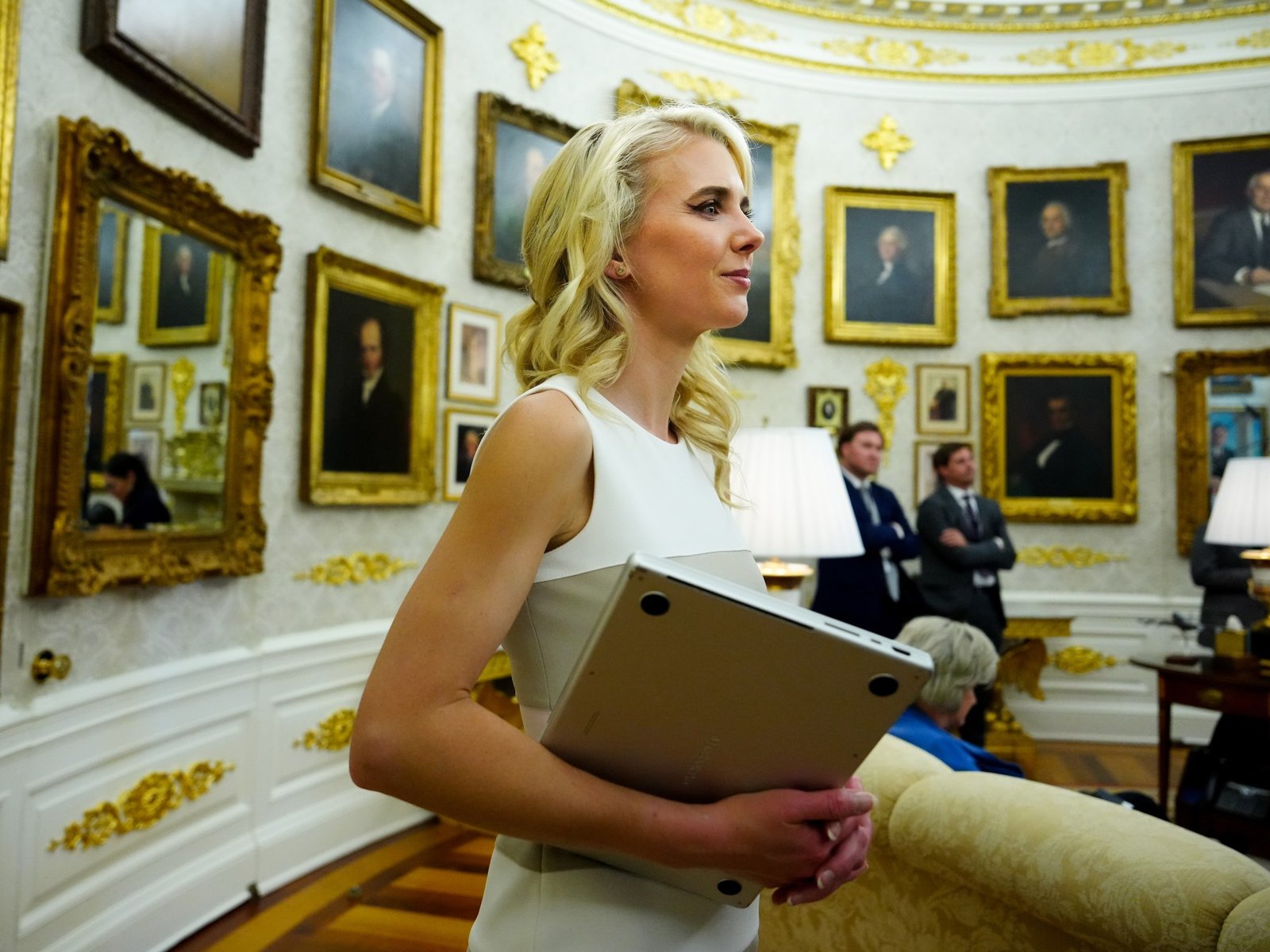 Trump aide received $45,000 cash gift disclosure shows
